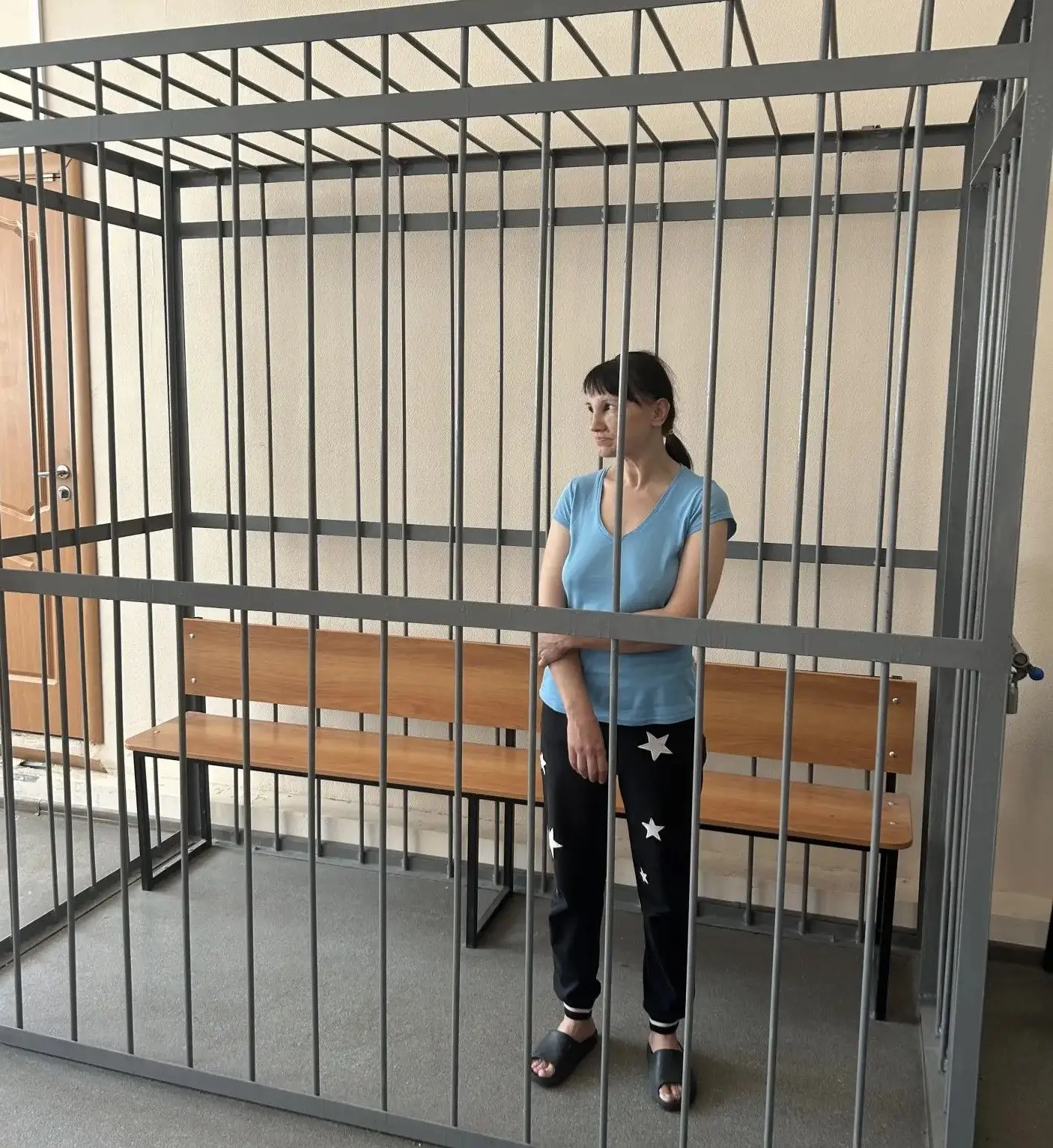 ⛓️Суд арестовал екатеринбурженку, обвиняемую в убийстве мужа
 
Сегодня Орджоникидзевский районный су