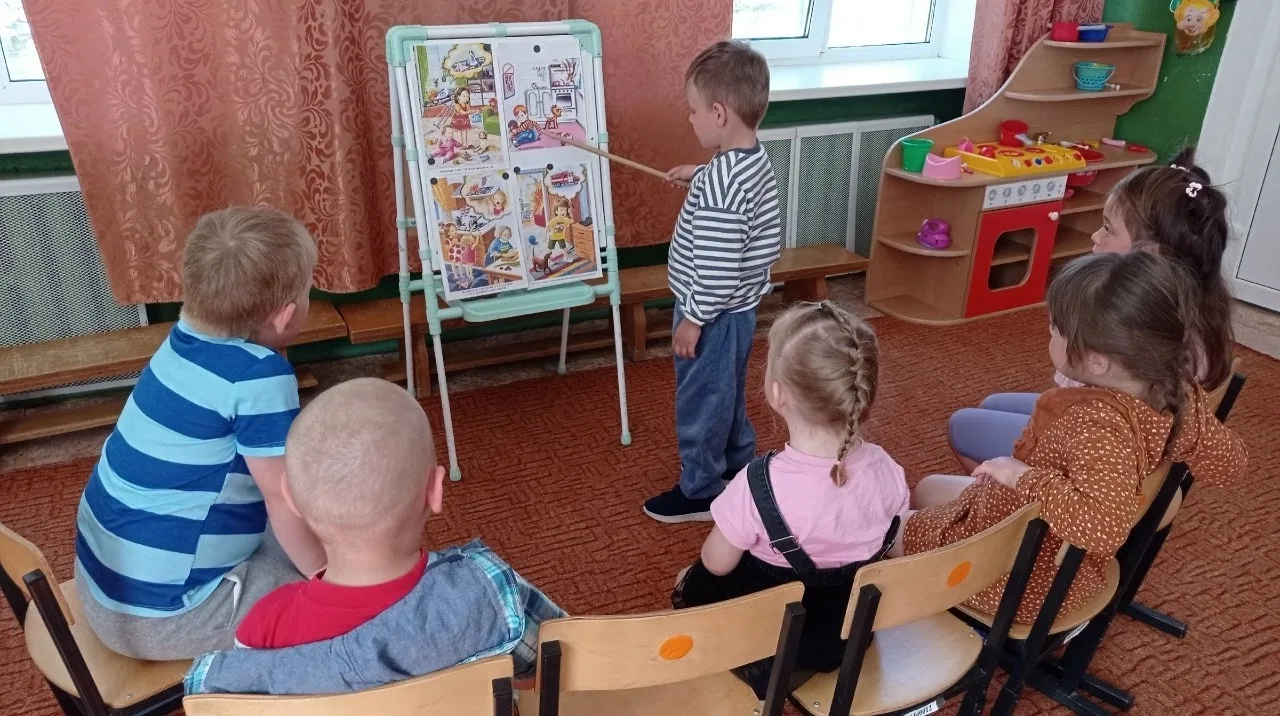 В связи с ростом числа случаев гибели людей на пожарах в нашем детском саду систематически ведется р