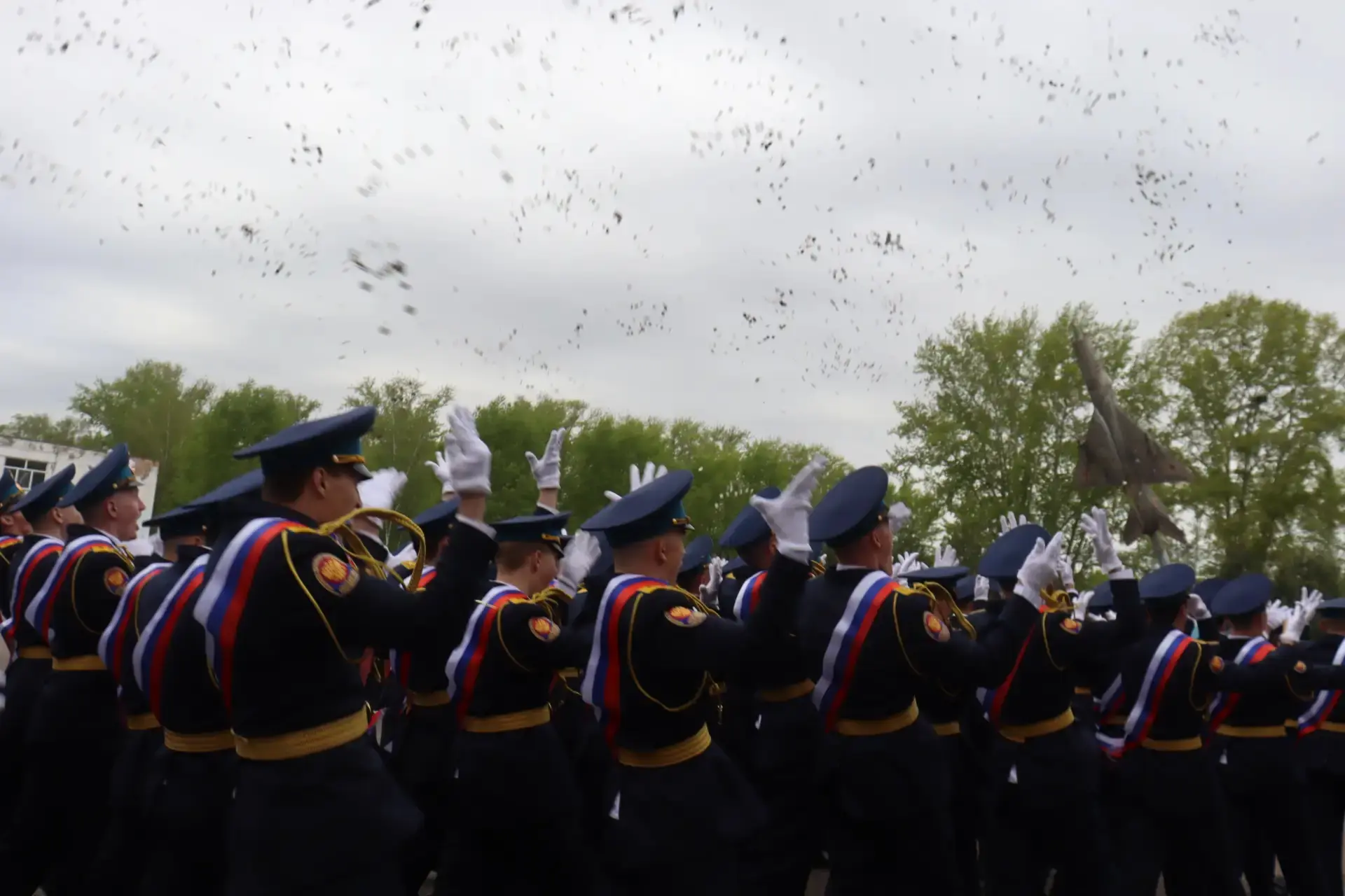 Фото