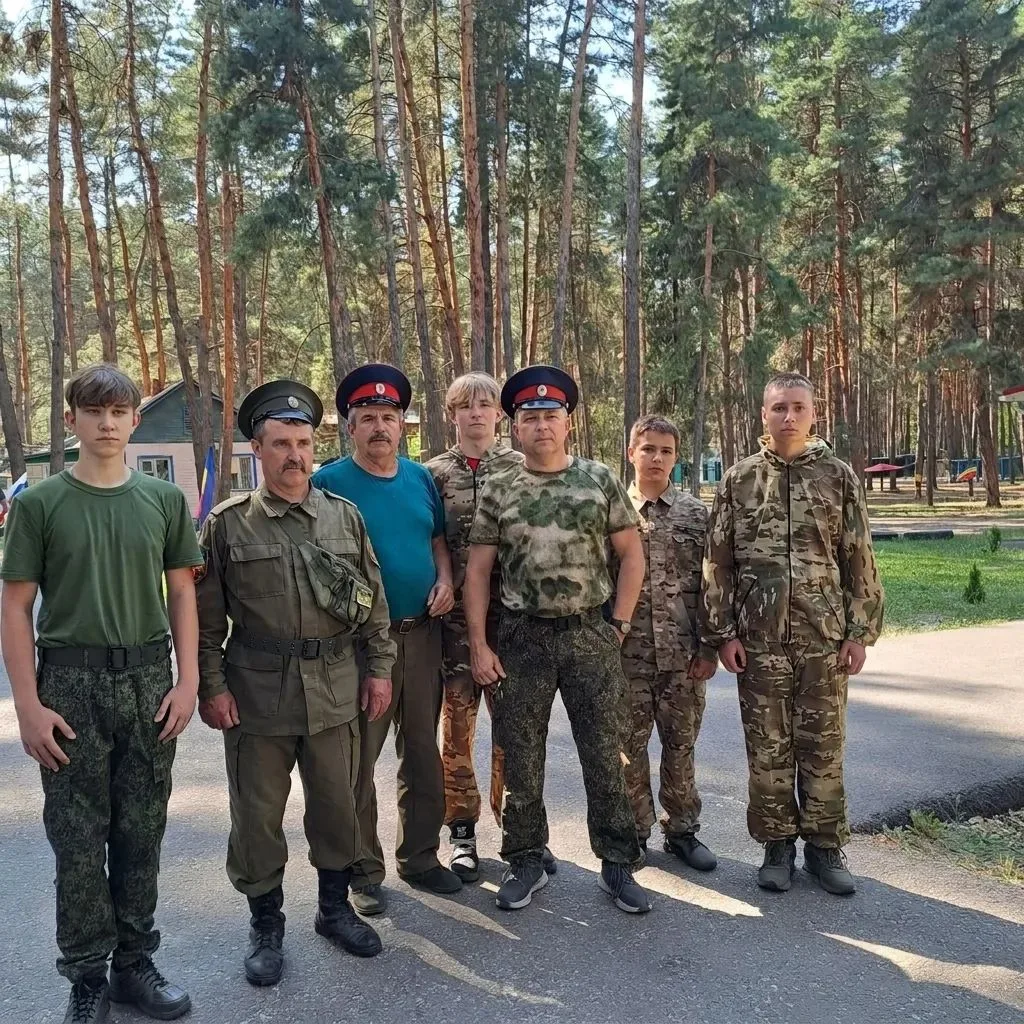В современном мире военно-патриотическое воспитание молодежи играет ключевую роль в сох...