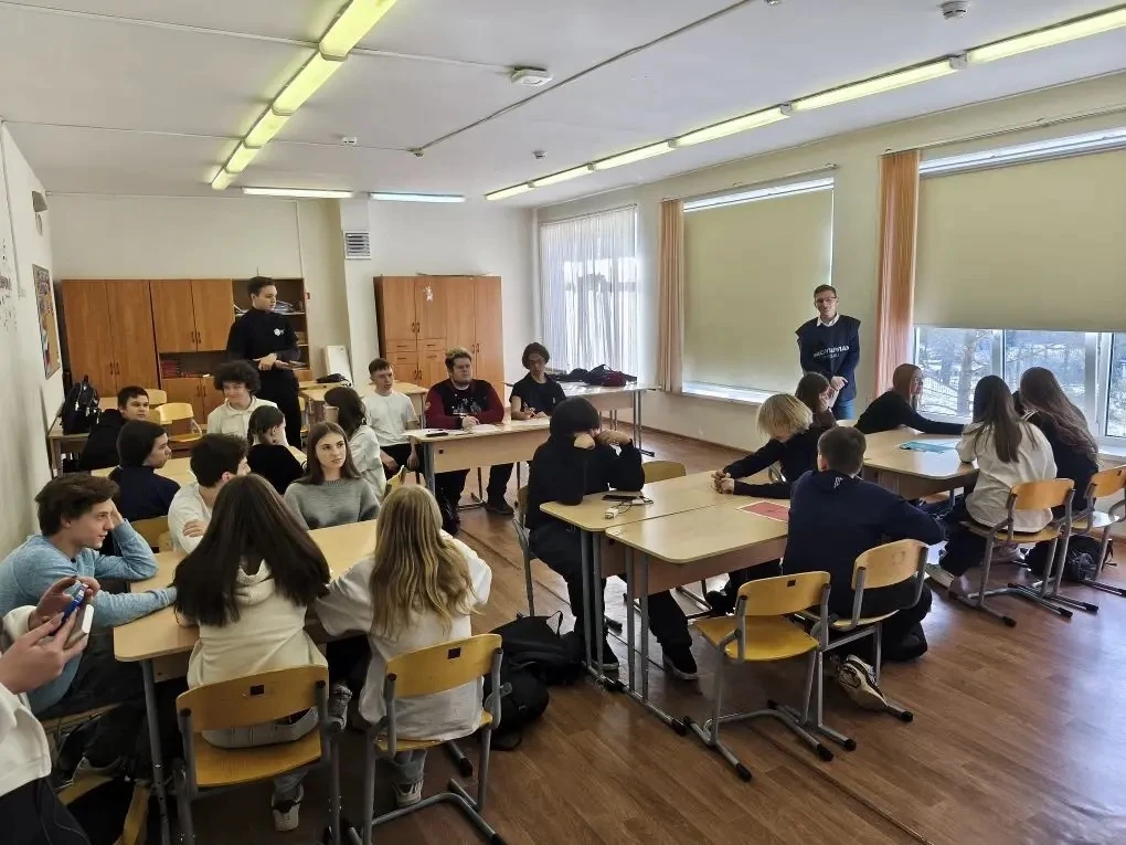 📚💡 Финансовая и правовая грамотность — важные навыки современного школьника!  В нашей школе прошло с