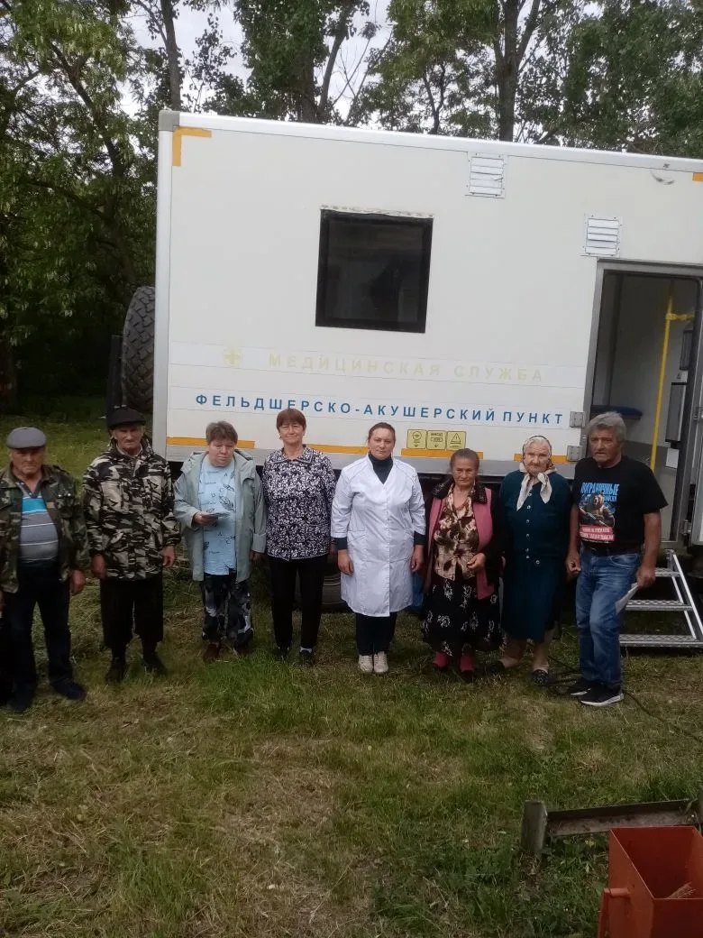 26 мая Специалисты ОБУЗ «Обоянской ЦРБ» организовали выезд в село Нижнее Бабино, чтобы ...