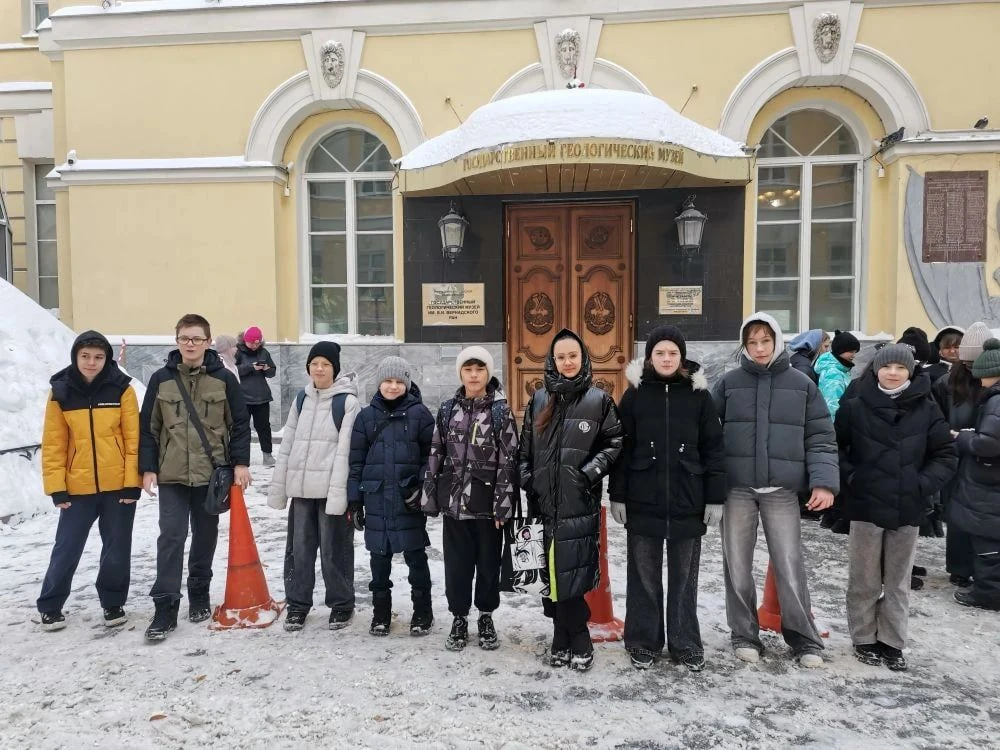 🏛 Учимся вне класса: музеи Москвы  🦉Ученики 2-Е класса посетили Зоологический музей Московского госу