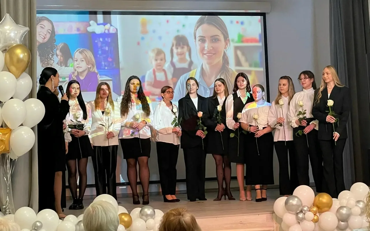 На торжественном мероприятии «Год дошкольного образования: Старт в будущее!» наш детский сад предста