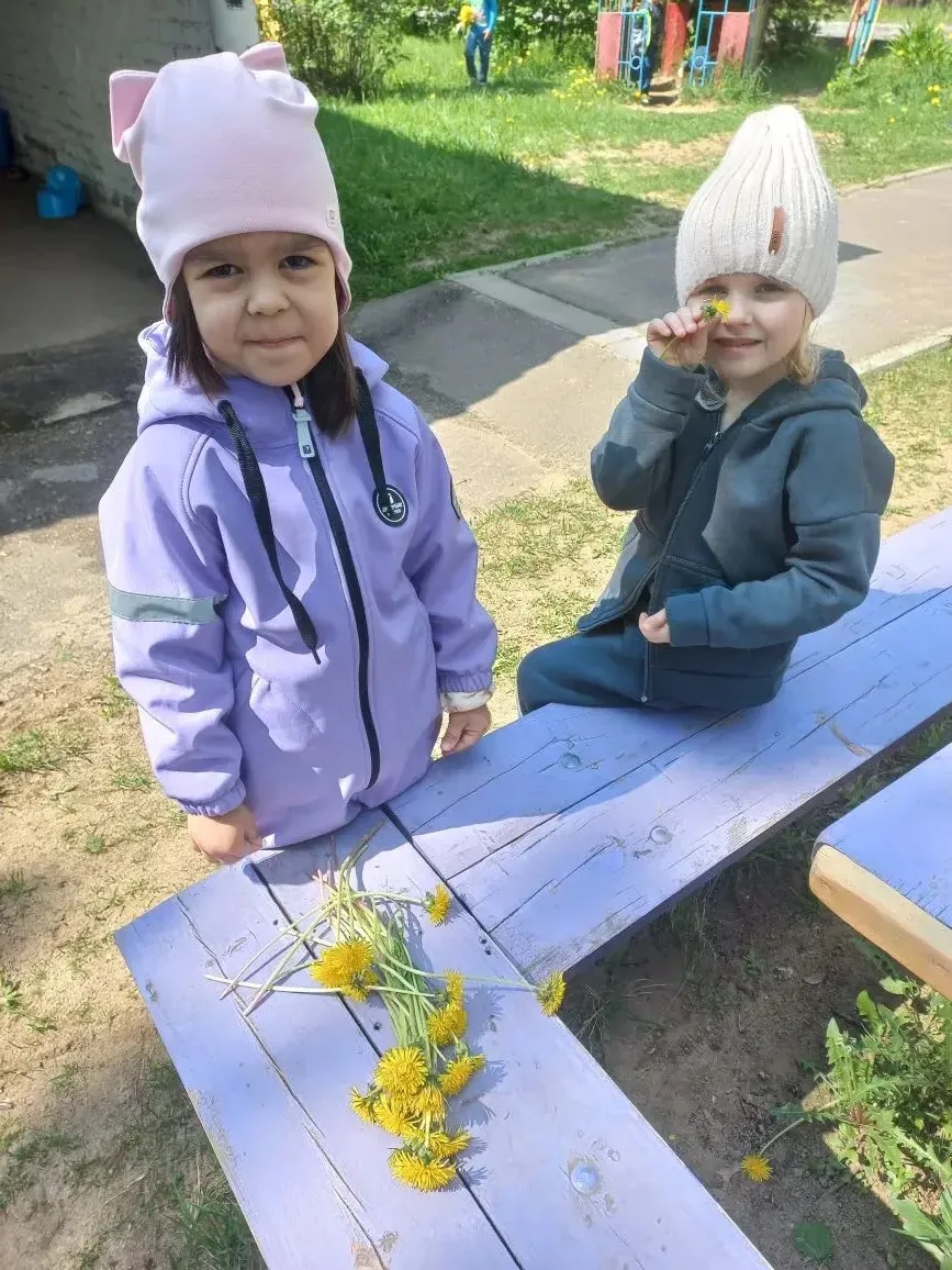 🌈В средней группе «Радуга» отметили Всемирный день одуванчика.  🌼Ребята продолжили зн...