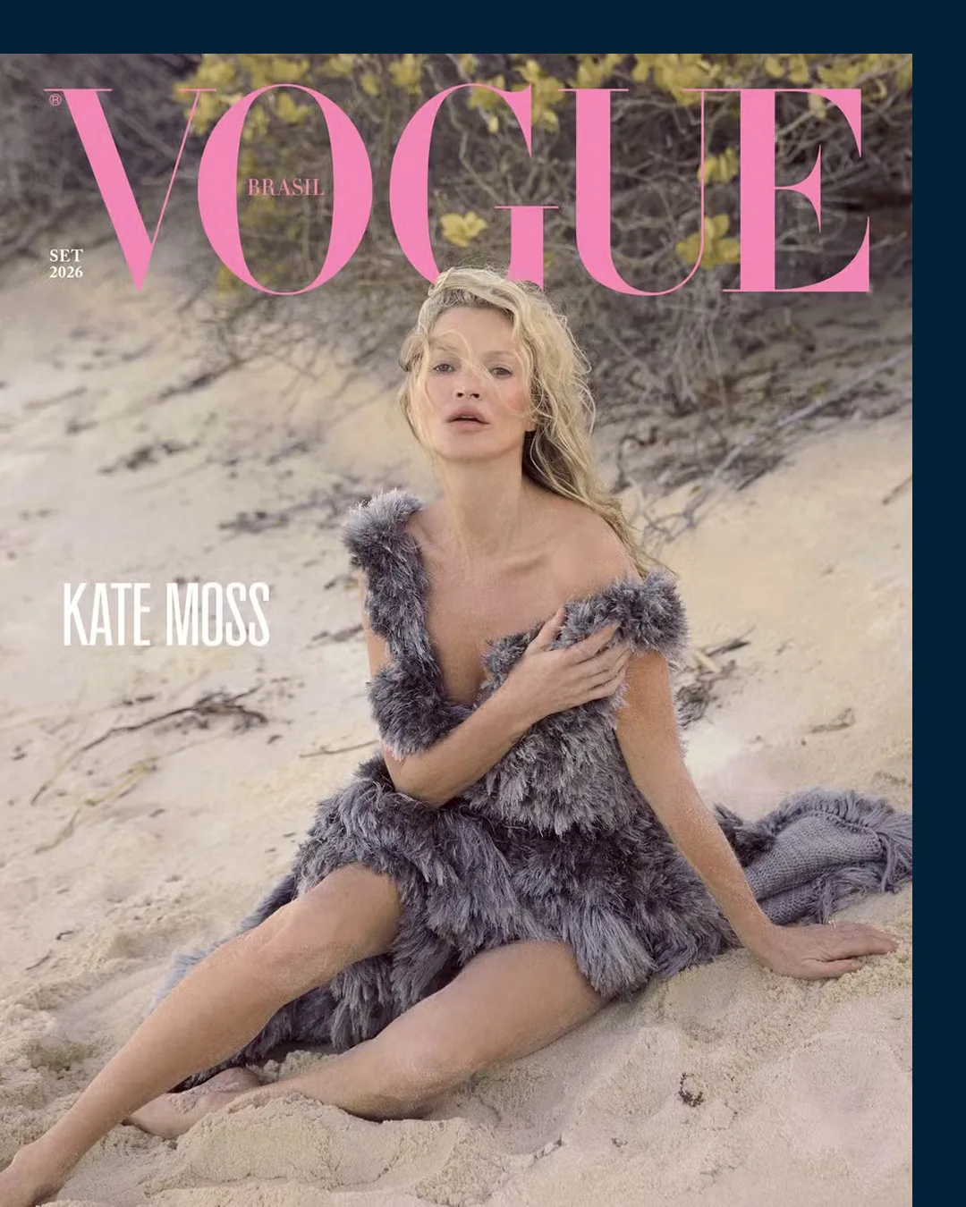 Кейт Мосс украсила обложку Vogue Brasil 🐚