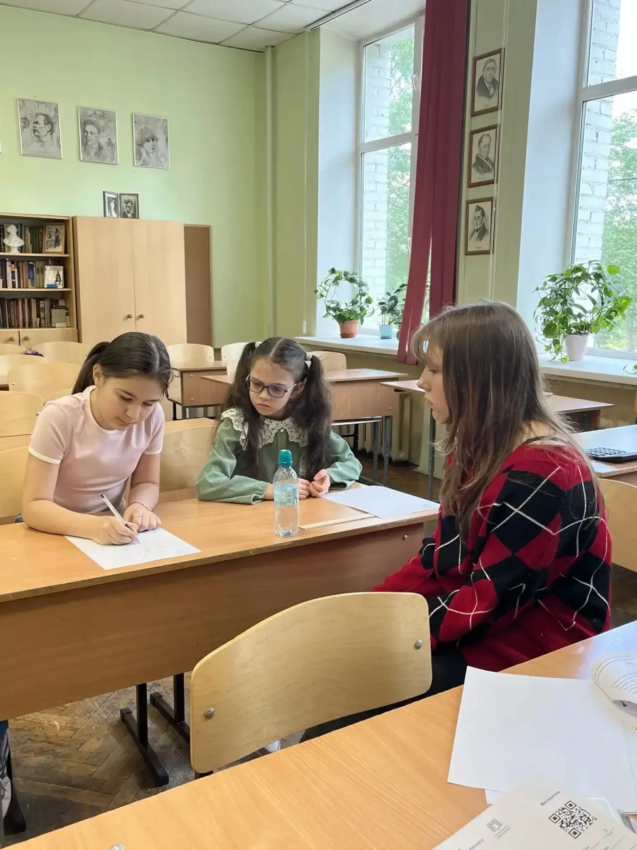 🌟ОЛИМПИАДЫ В ЖИЗНИ ШКОЛЬНИКОВ  🏫Сегодня в  московских школах прошёл основной тур олимпиады для учени