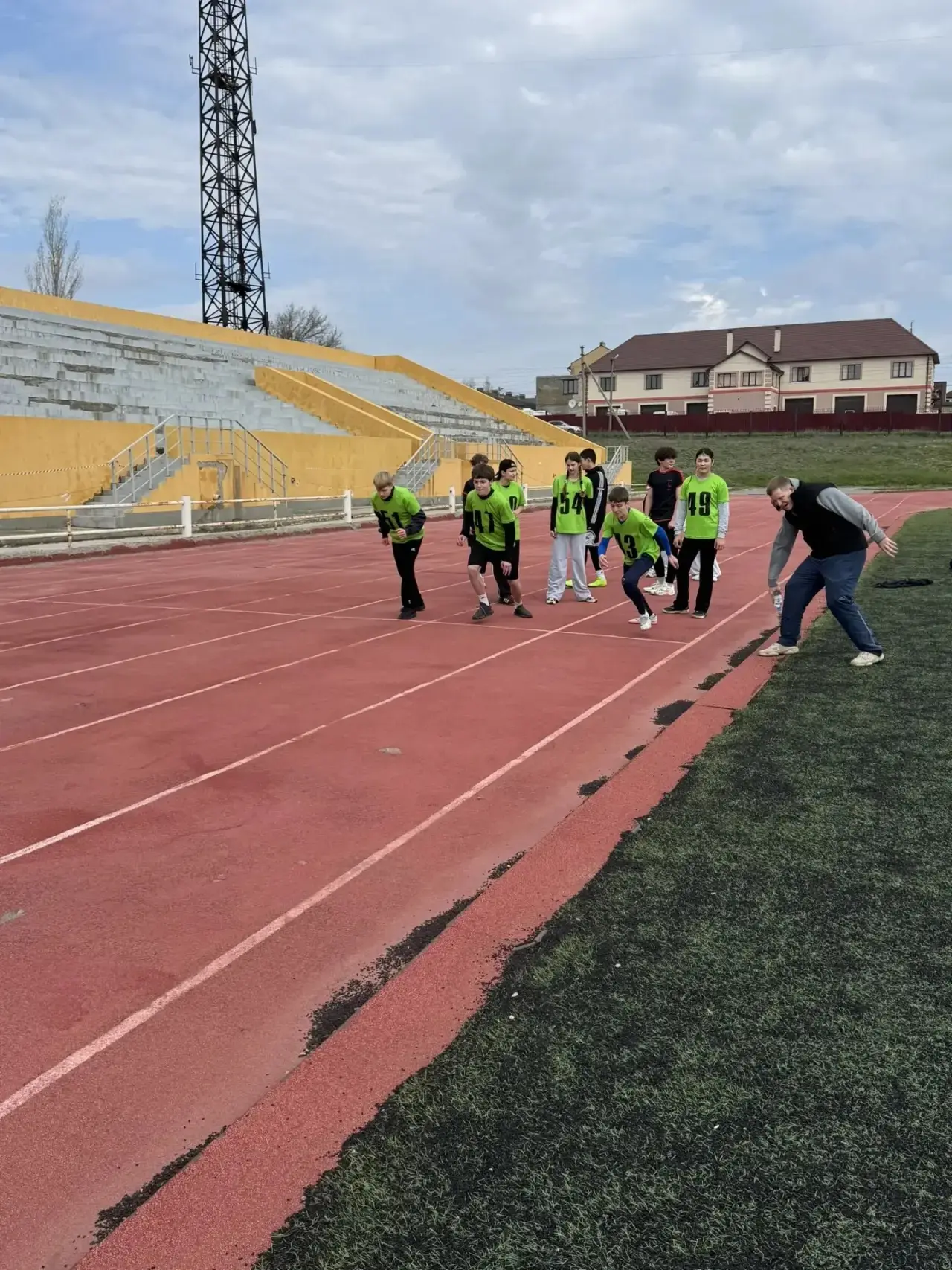 🏆 БРОНЗА «ПРЕЗИДЕНТСКИХ ИГР» — У НАШЕЙ ШКОЛЫ!  16–17 апреля прошли соревнования «Президентские спорт