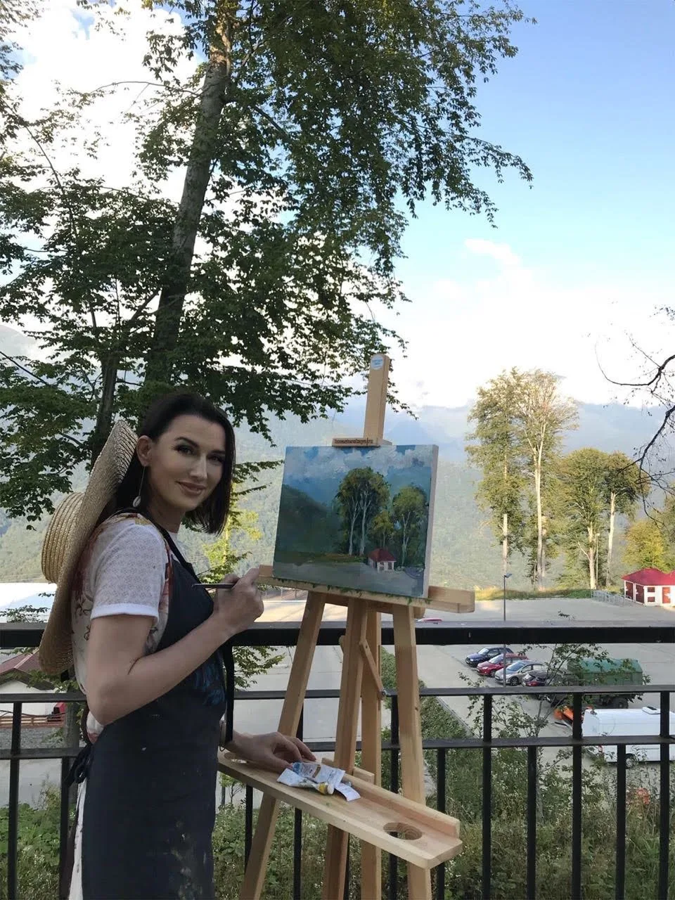 Тот момент, когда гости сами будто сошли с полотен импрессионистов🤌🏻 девушка+шляпка+х...