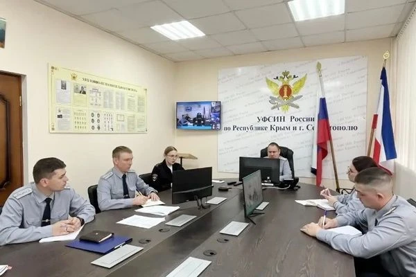 В УФСИН для сотрудников проведено дополнительное занятие по соблюдению правил дорожного...