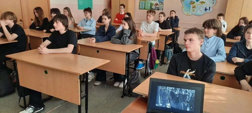 🕯️ Мы помним. Мы не молчим. Мы не дадим забыть. С 10 апреля в нашей школе проходят классные часы и б
