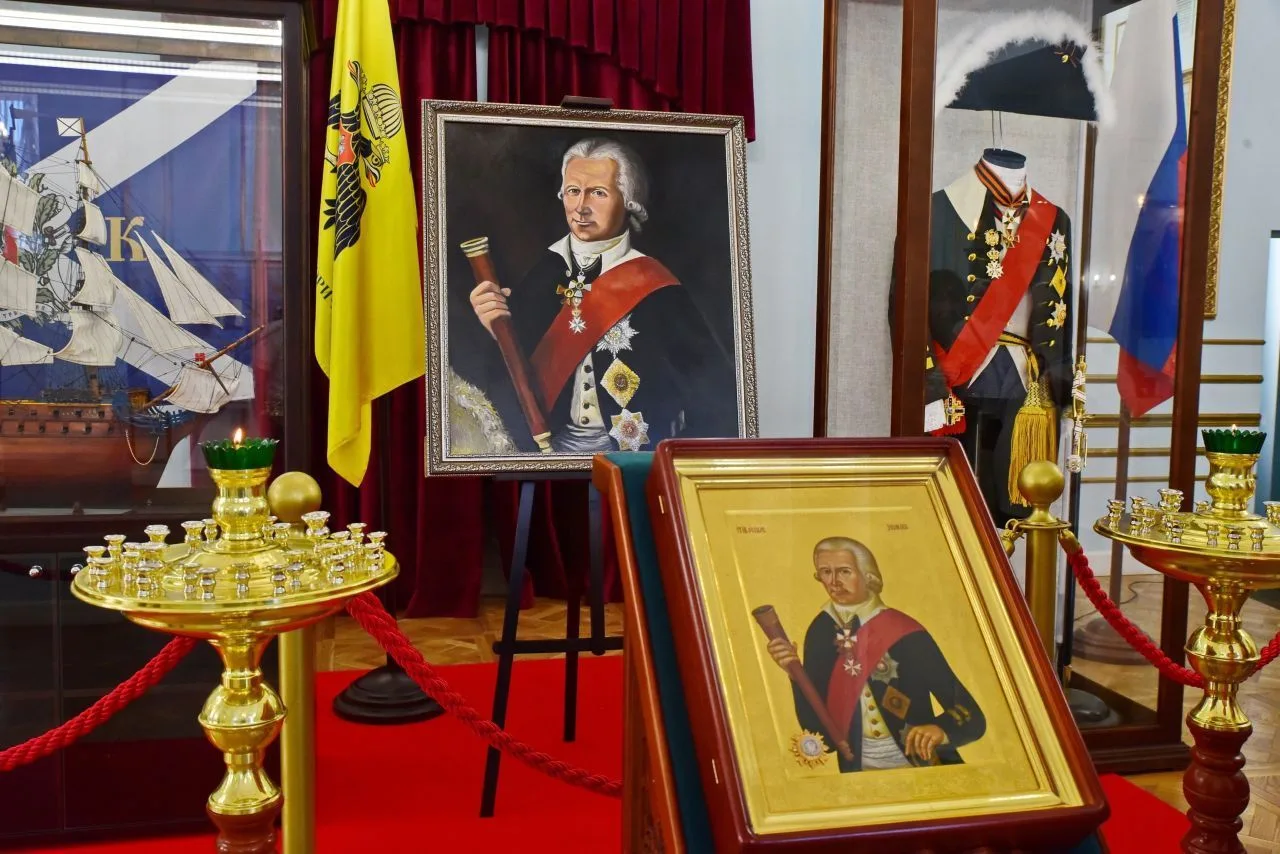 6 октября 2004 года адмирал Федор Федорович Ушаков стал святым праведный воином.
