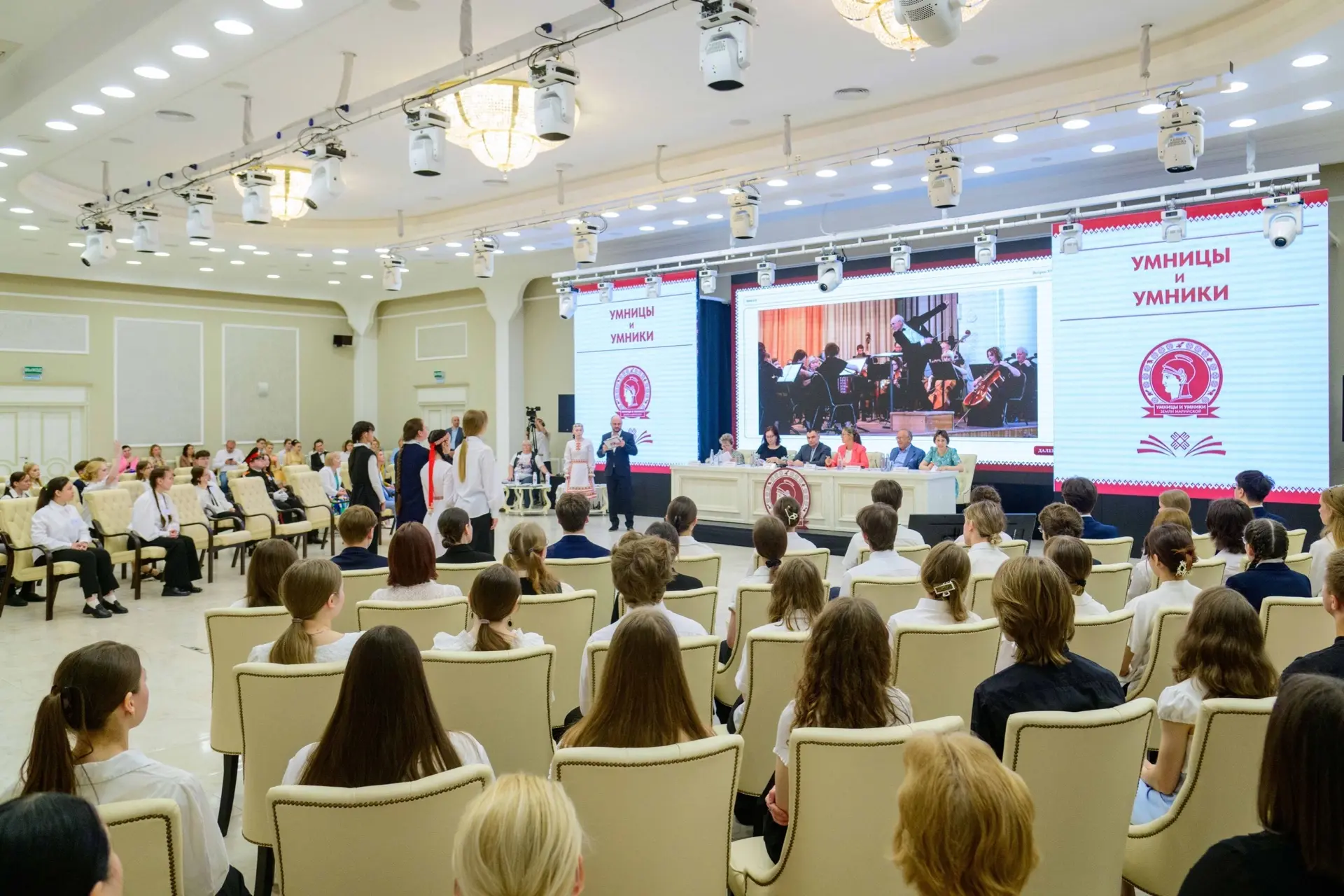 📚В нашей школе есть повод для гордости! Ученица Журавлёва Варвара стала участником легендарной интел