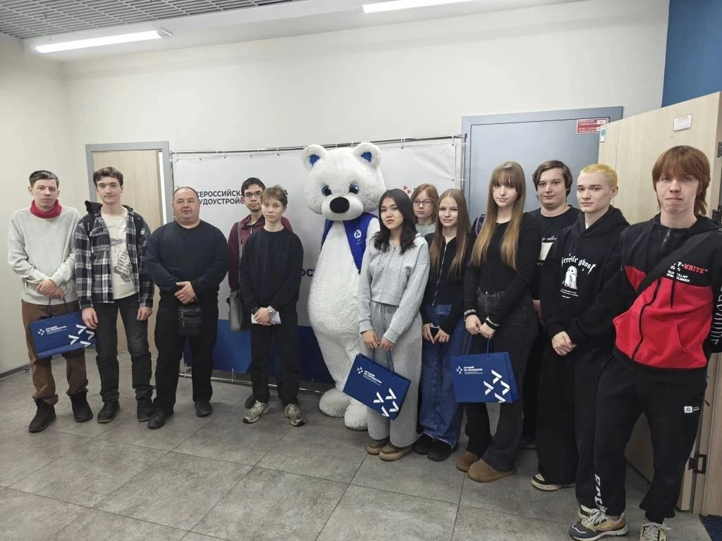ВСЕРОССИЙСКАЯ ЯРМАРКА ВАКАНСИЙ-2026  ⚡️16 апреля студенты 457 группы и мастер производственного обуч
