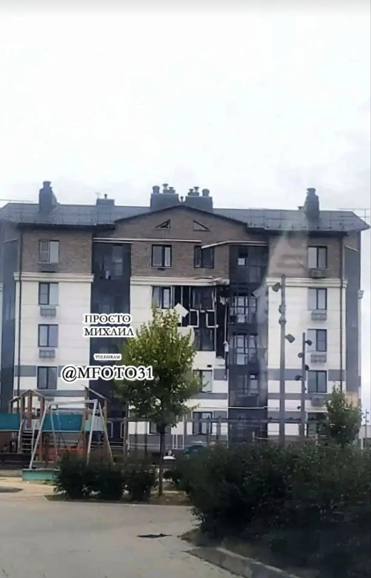 Пострадавших при ночном ударе БПЛА по МКД на Крейде нет.