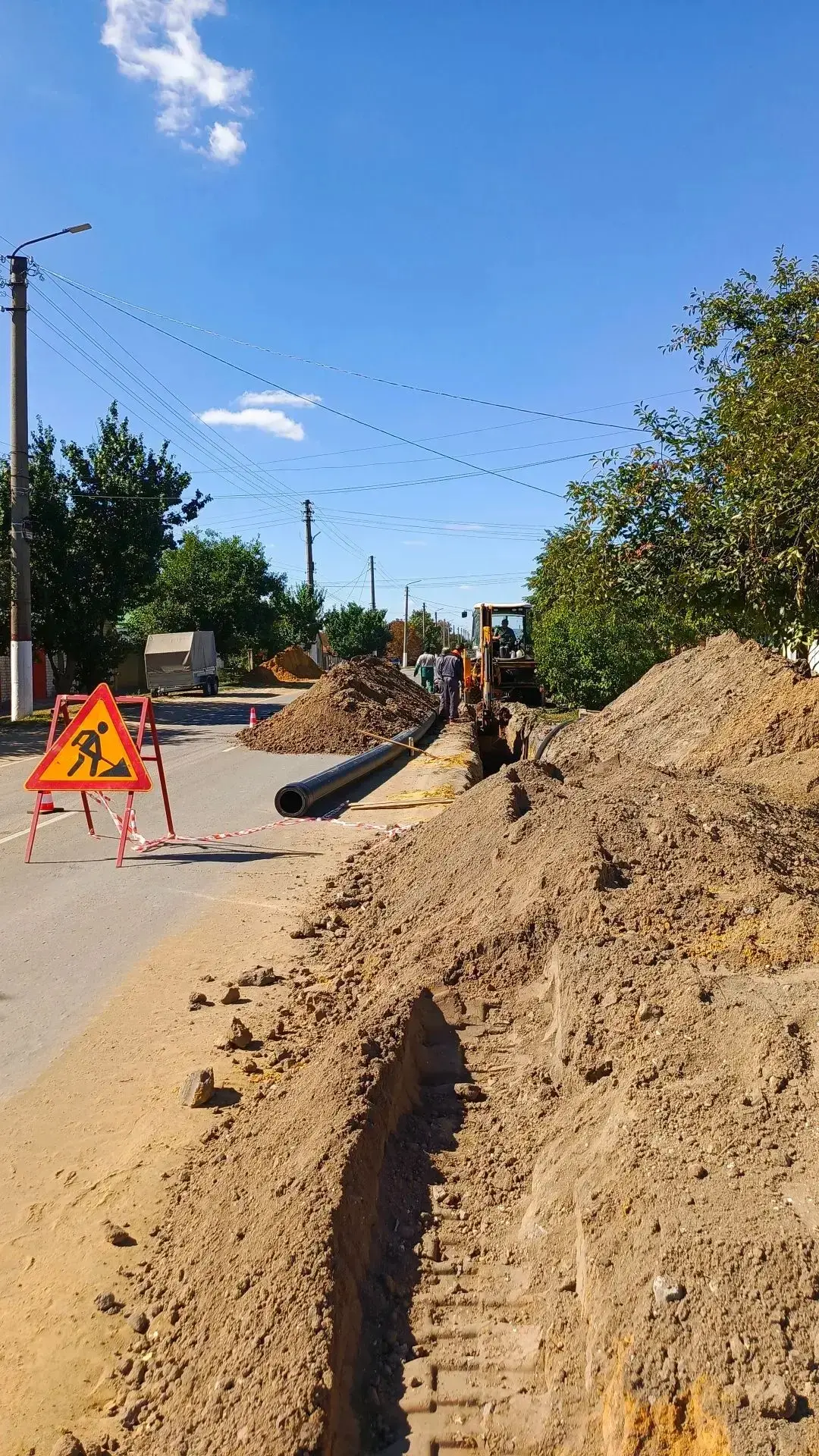 В Богучаре  продолжаются  работы по капитальному ремонту водопровода.