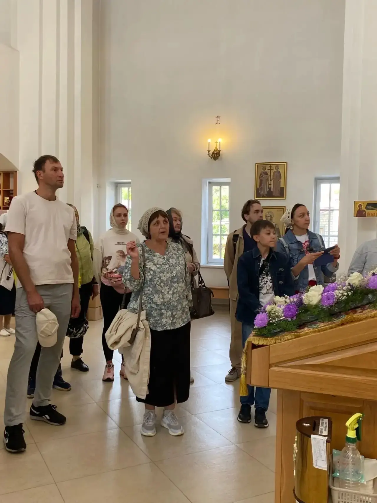 Вчера, в день празднования Воздвижения Честного и Животворящего Креста Господня наш хра...