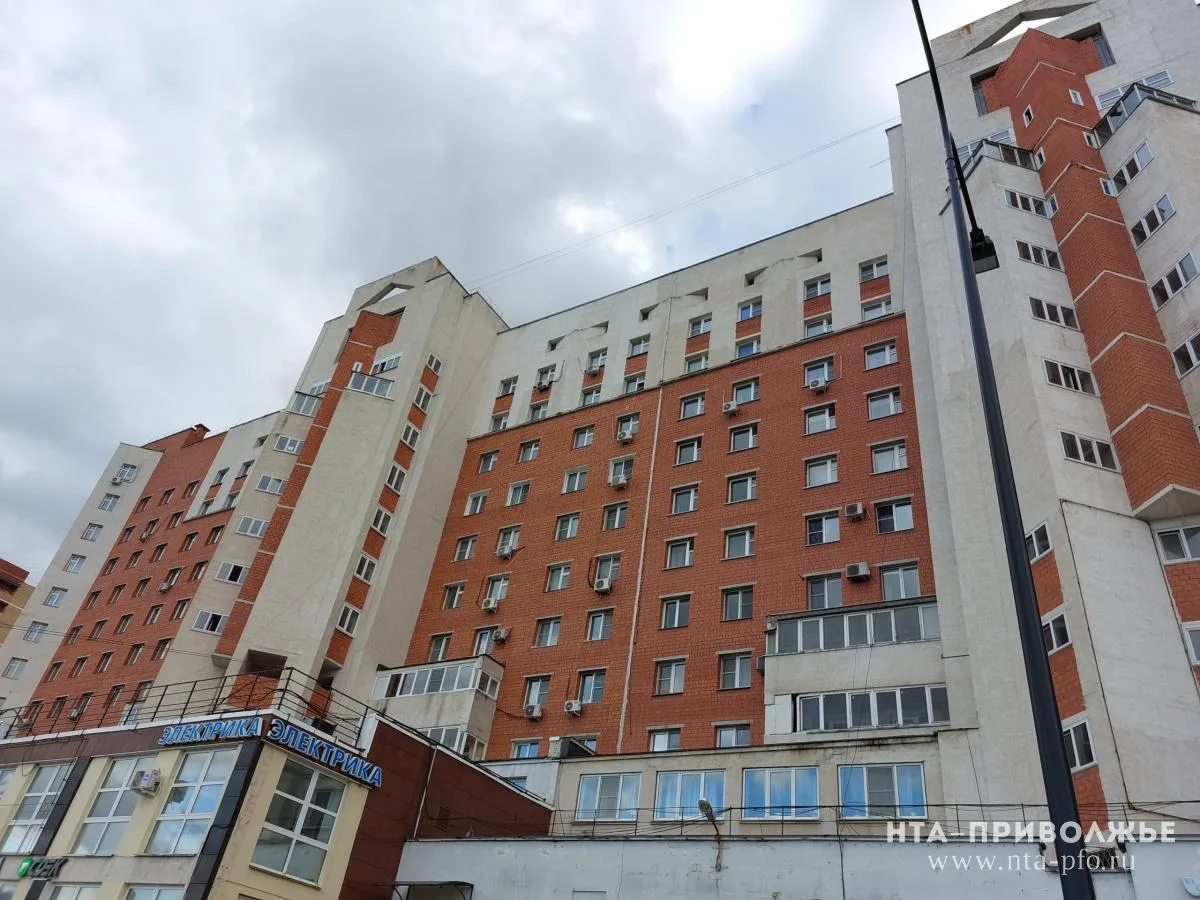 Неизвестный палит пластиковыми пулями по прохожим в Нижнем Новгороде.