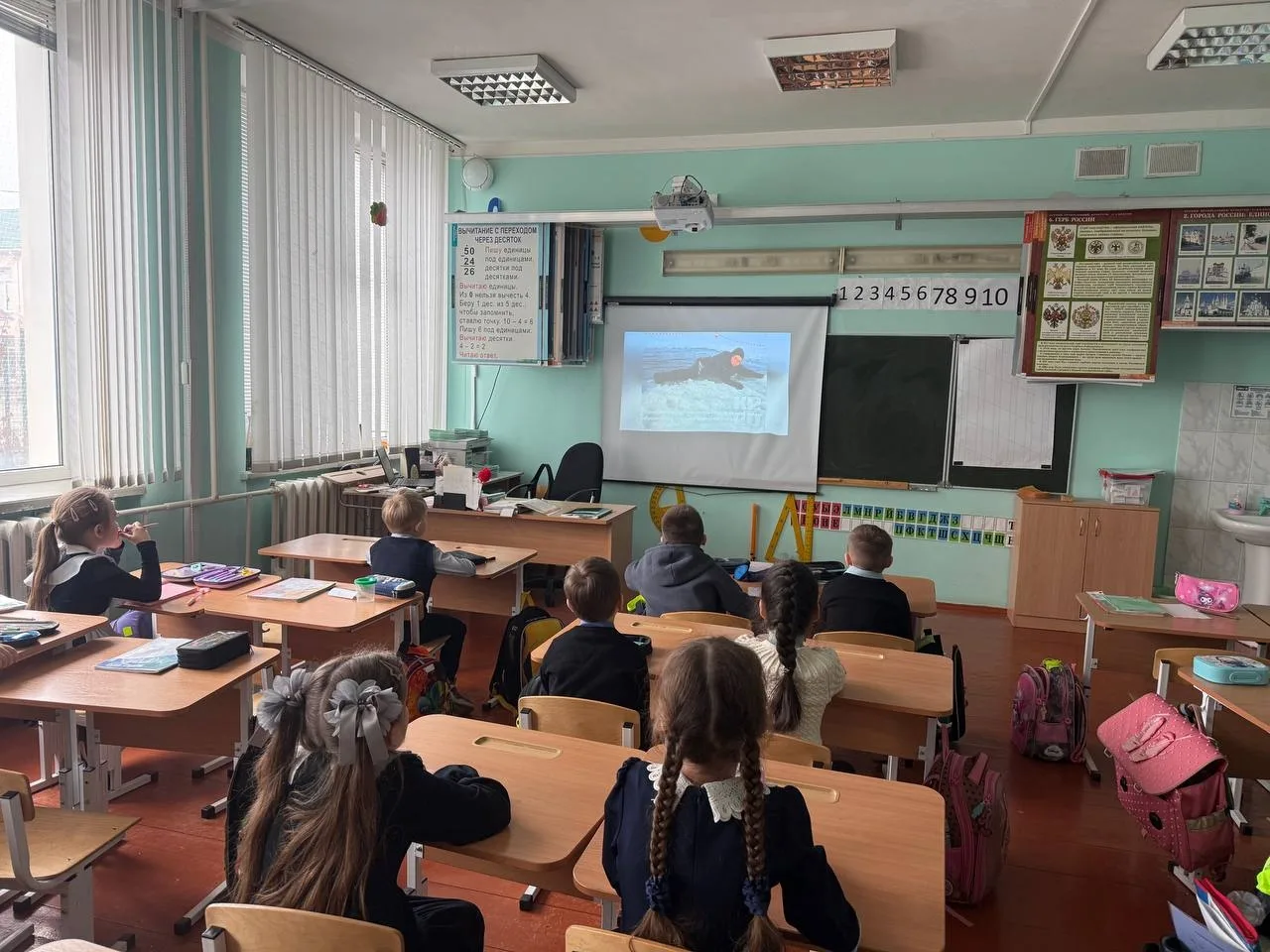 🚨 Месячник безопасности продолжается! 🚨    🌊 В марте лёд становится тонким и опасным. Об этом напомн