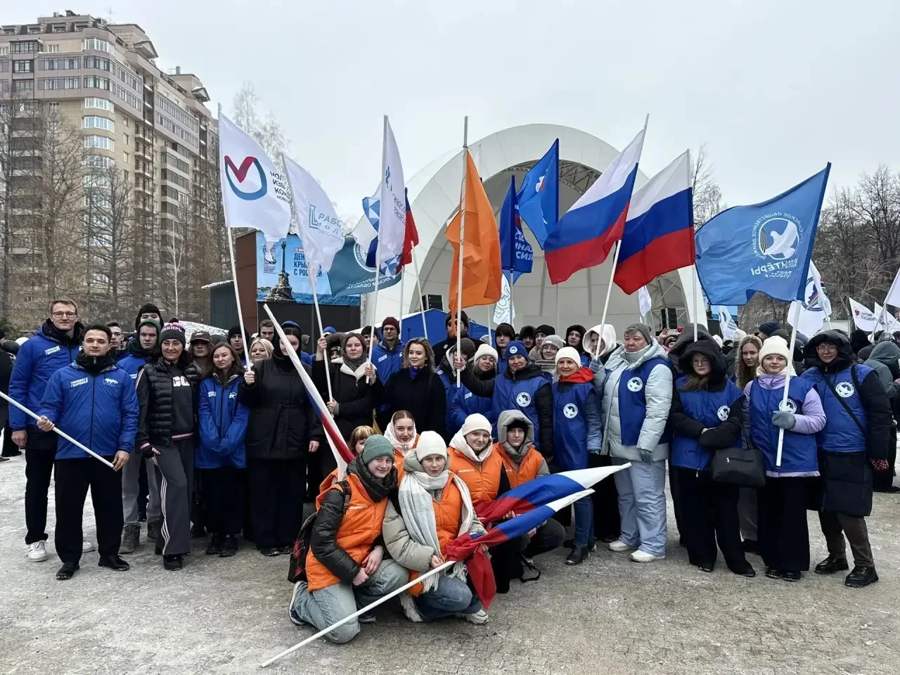 Активисты «Молодой Гвардии» города Новосибирска приняли участие в городском митинге в ч...