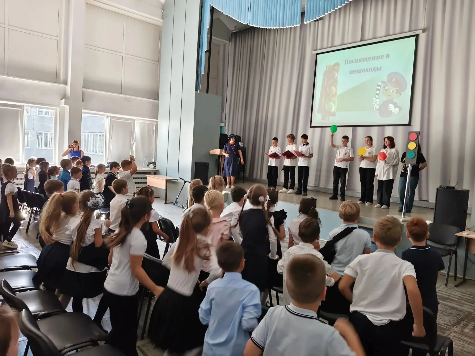 22.09.26 проведено мероприятие  отрядом ЮИД "Зебрята" (7А), направленное на профилактик...