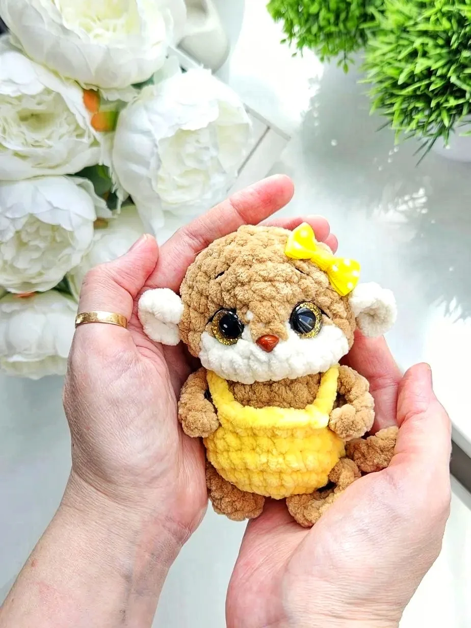💕 Новинка в моей коллекции мастер-классов — обезьянка Лулу!

Эта малышка покоряет своей милой мордо