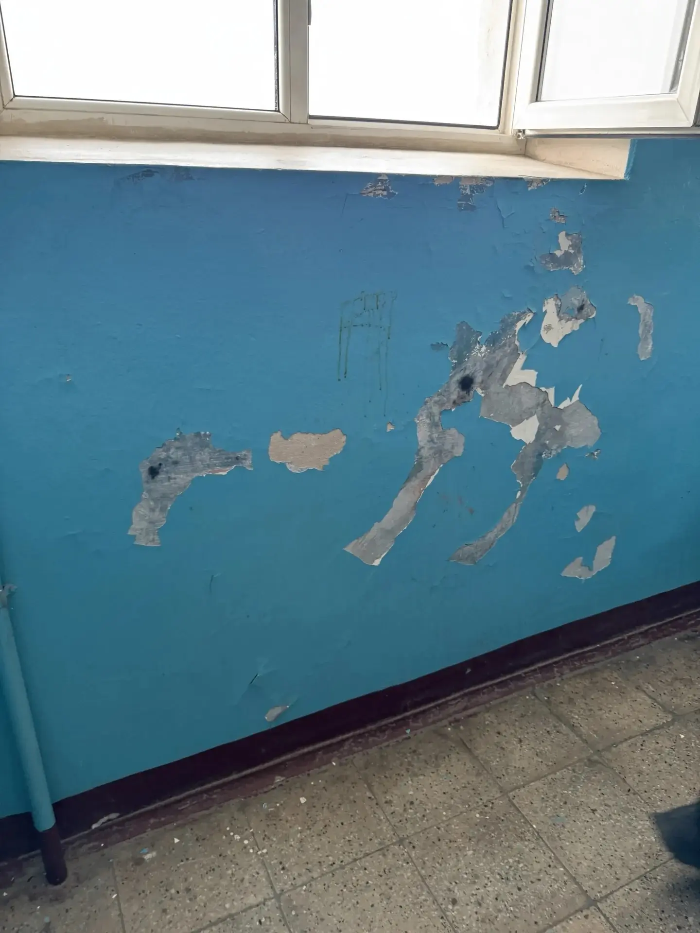 «УЮТСЕРВИС ГРУПП» ОШТРАФОВАНА ЗА СОСТОЯНИЕ ДОМА НА АКАДЕМИКА ПАРИНА