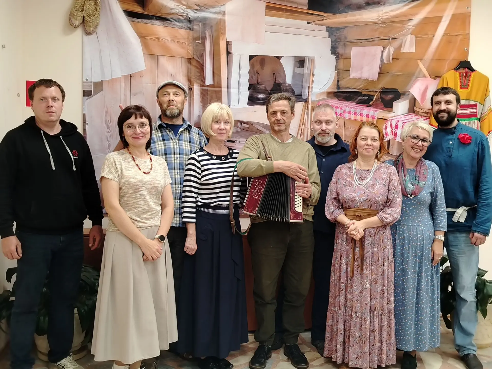 В прошедшую пятницу, после отпусков,  Русская Вечёрка снова в центре!