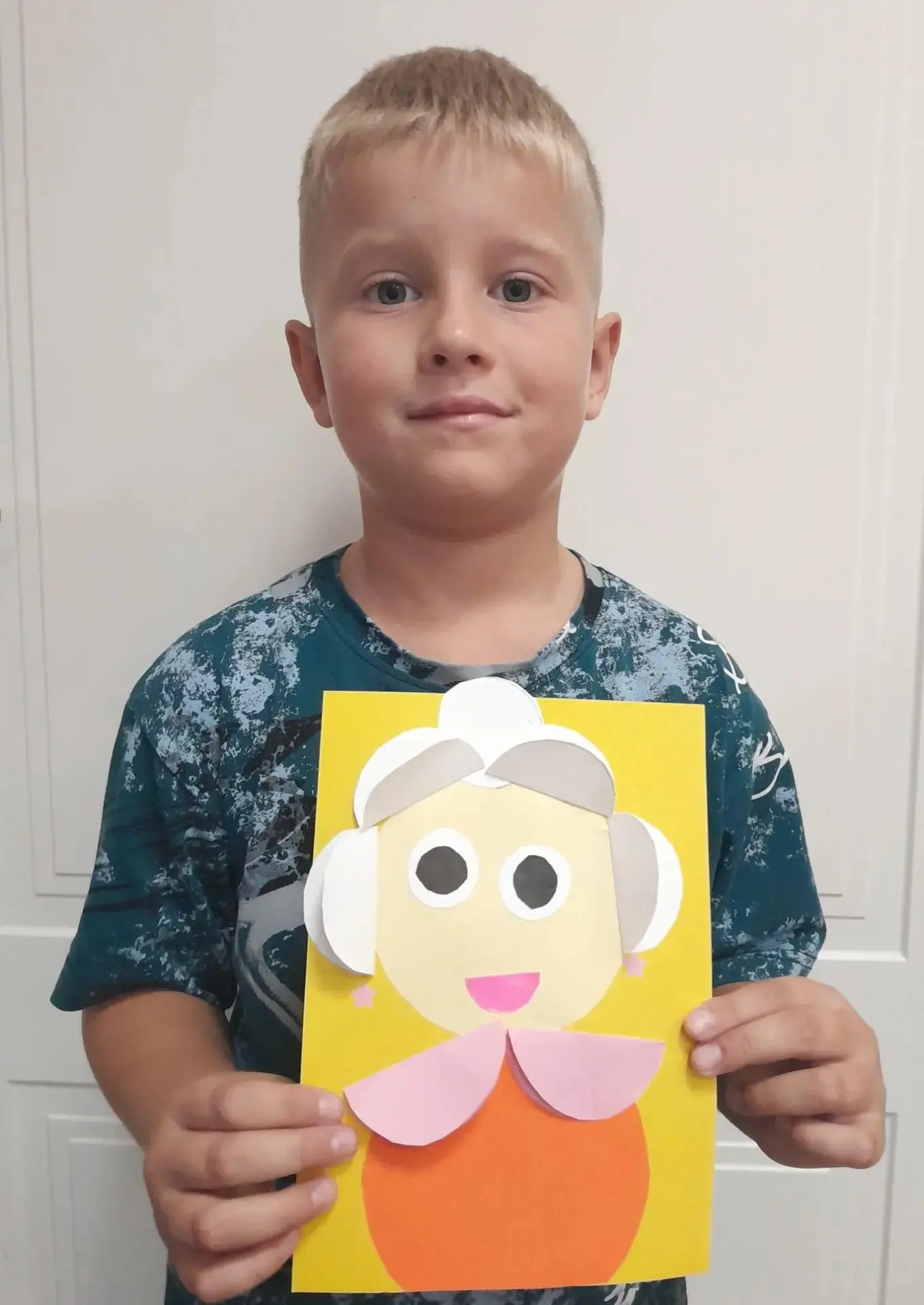 Группа "Смешарики"👧🧑‍🦰👱