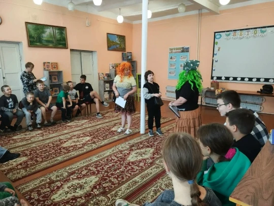#Лето_Библиотека2026_Июнь
#Каникулы_с_библиотекой
 СПАСЛИ СМЕХ И РАДОСТЬ! Сегодня ребята из лагеря «