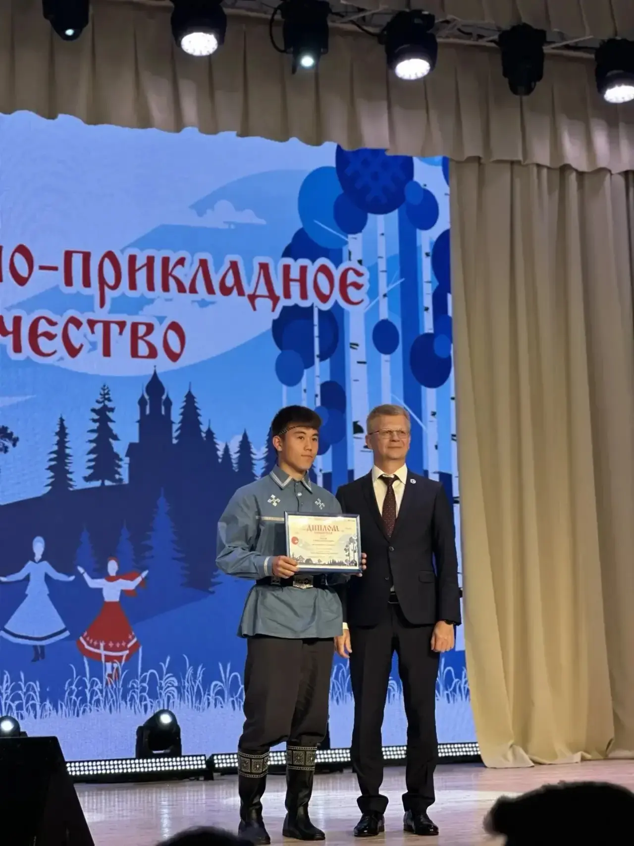 🇷🇺🤩Юные якутяне достойно представили республику на фестивале «Наследники традиций» в...