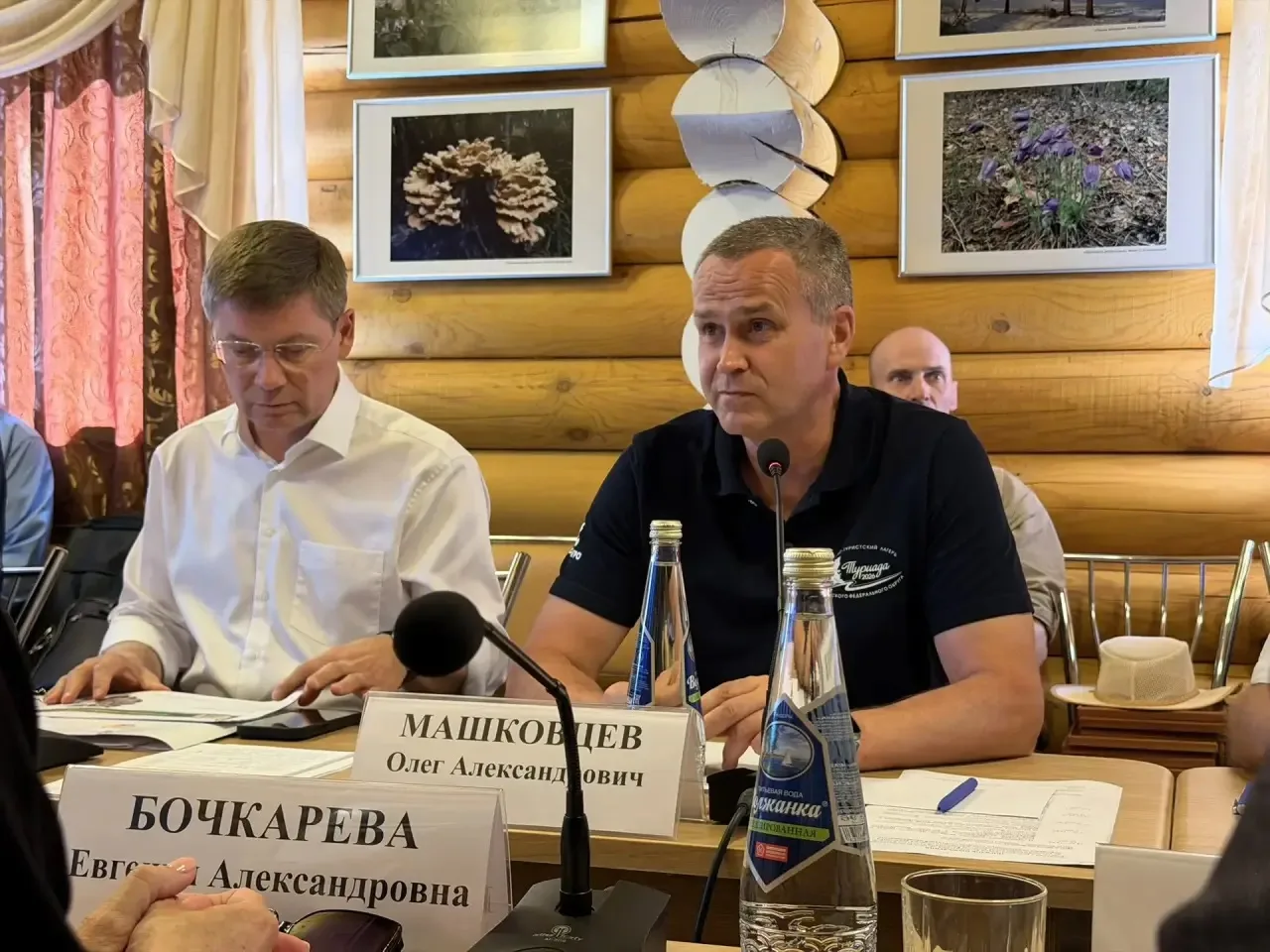 «Как сделать спорт доступным для всех?» – в Хвалынске министры спорта Приволжья обсудил...