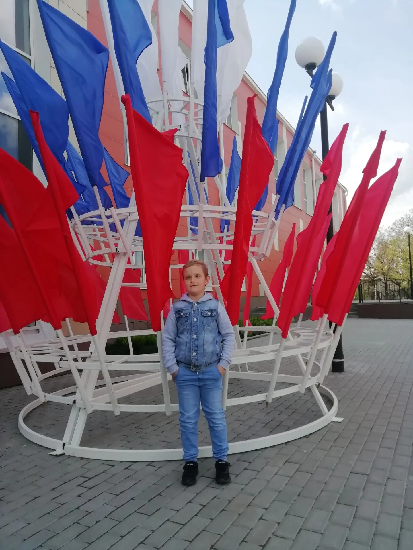 🇷🇺 «Три цвета Родины»: ещё один яркий кадр в нашей галерее! 🇷🇺