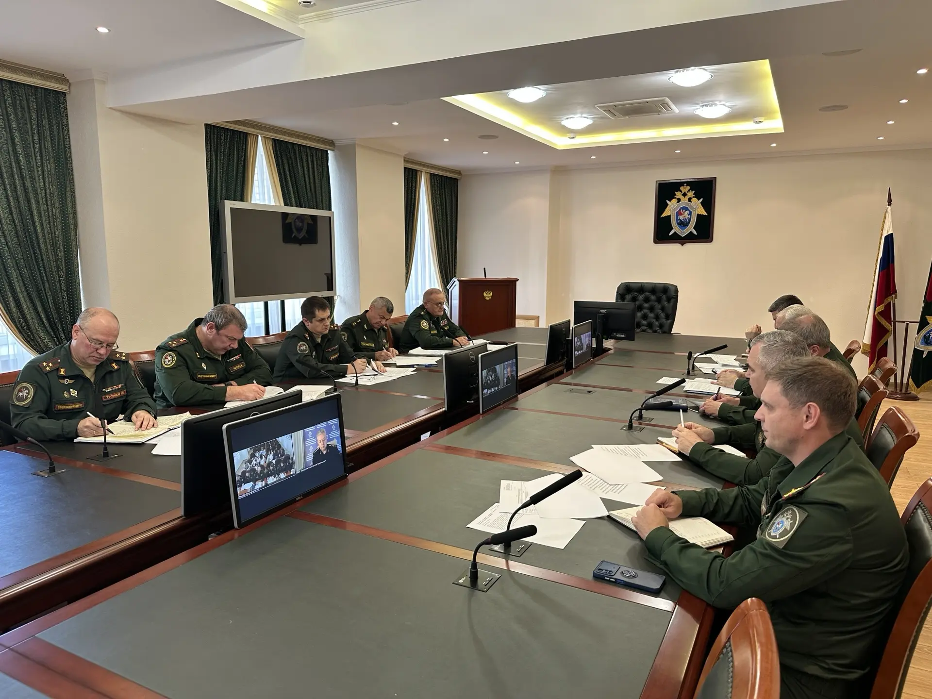 📹 В ГВСУ СК России рассмотрены обращения семей военнослужащих, проживающих в Ленинград...