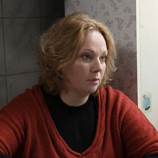 Сегодня смотрим удивительную историю, когда жизнь независимо от тебя, начинается сначал...