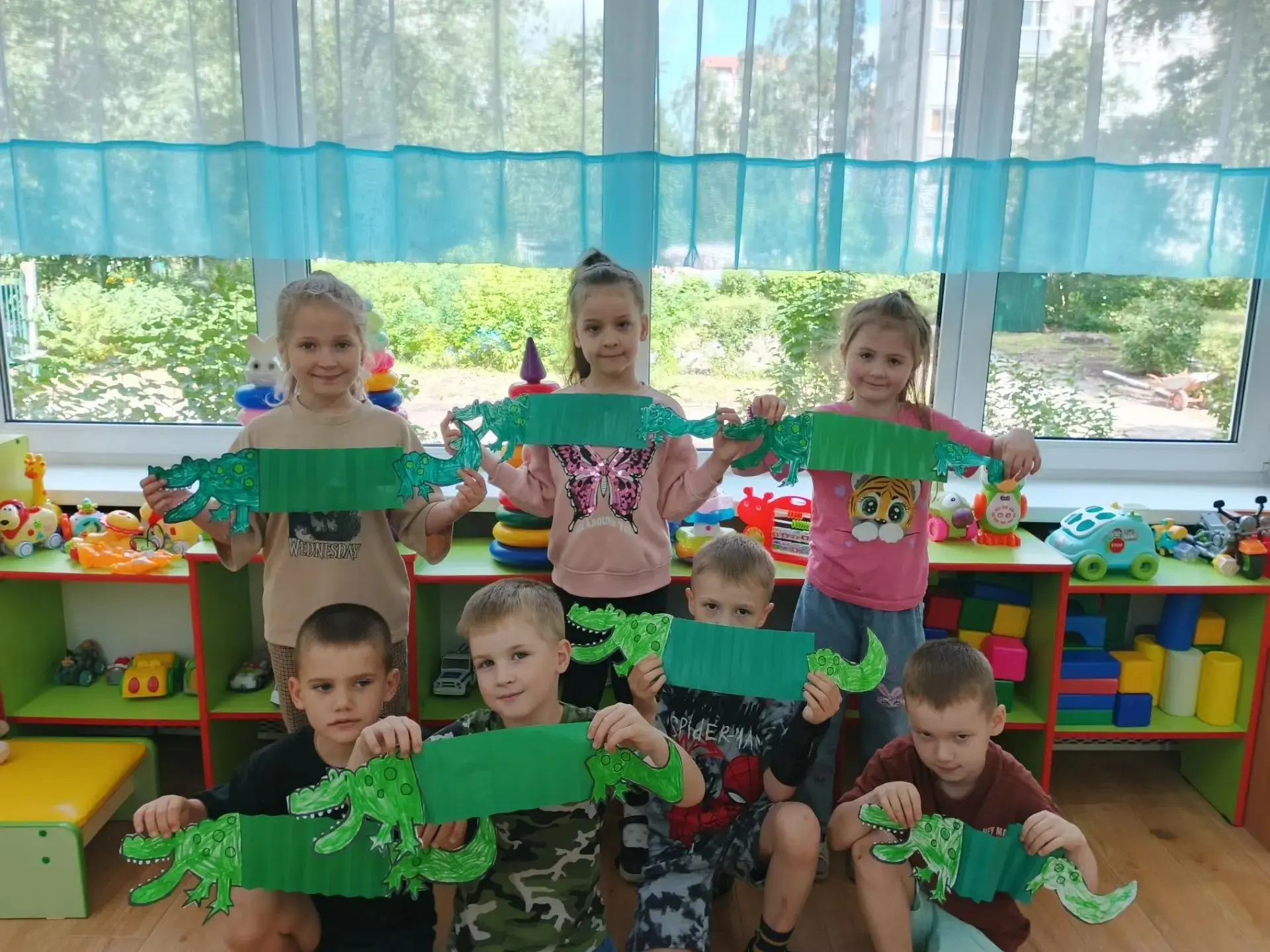 🐊17 июня — Всемирный день крокодила!🐊 
​Дорогие мамы, папы и наши маленькие исследователи!
 
​🐊Вс