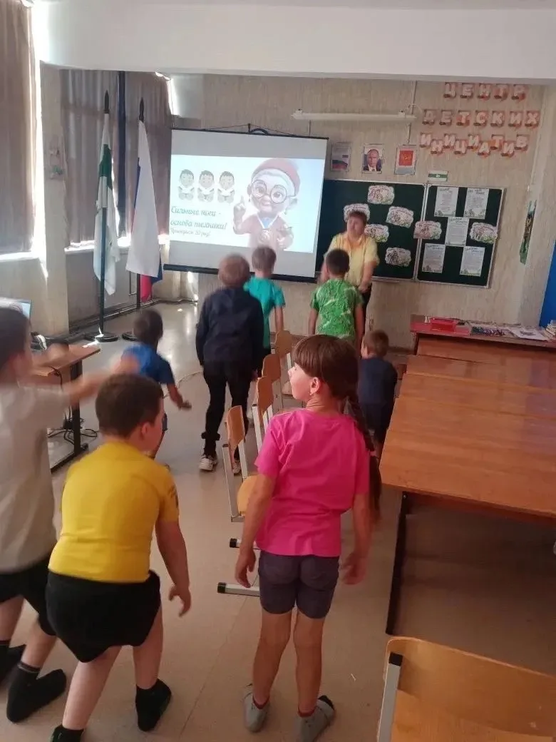 ☀️Сегодняшний день в нашем лагере был посвящен теме семьи. Ребята вспомнили о важности семейных ценн