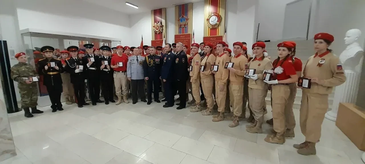 🎖️ Наш юнармеец удостоен знака отличия!