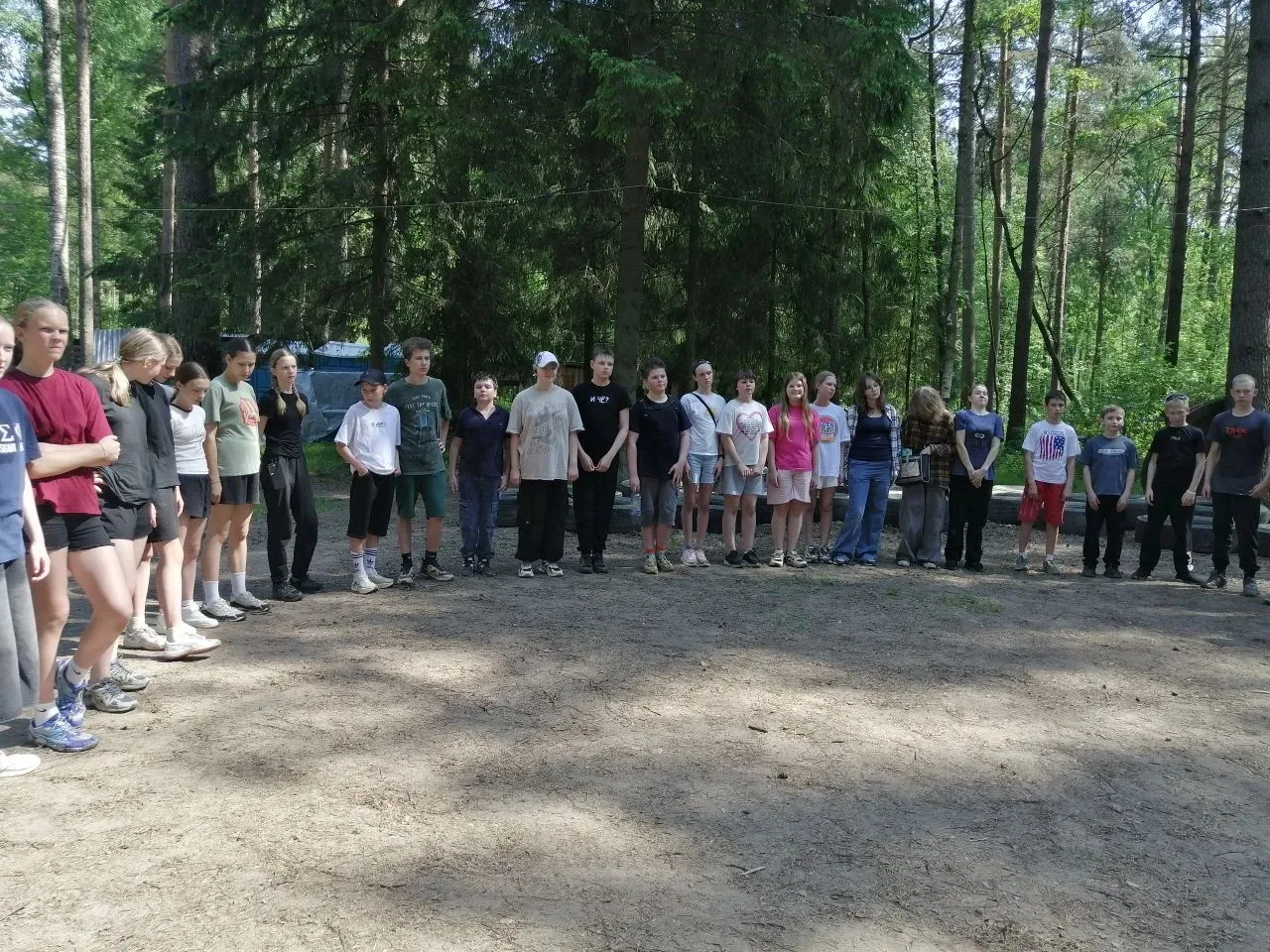 Путешествуем сами! Путешествуйте с нами!!!   🌲🌳 22 мая учащиеся 6 Б и 6 В классов  ЦО гимназия № 8 и