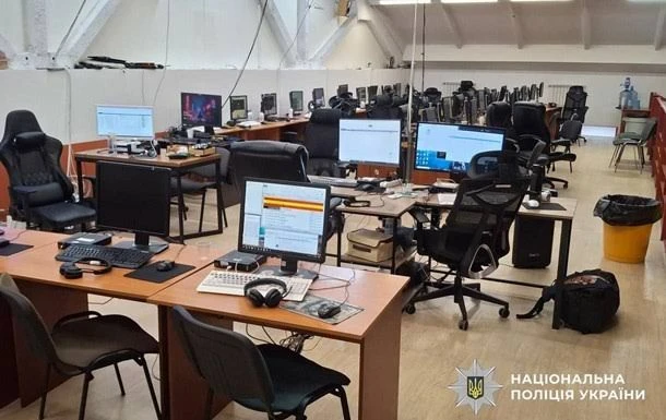 Кол-центры на Украине выманивают деньги у жителей 29 стран, в том числе немцев, америка...