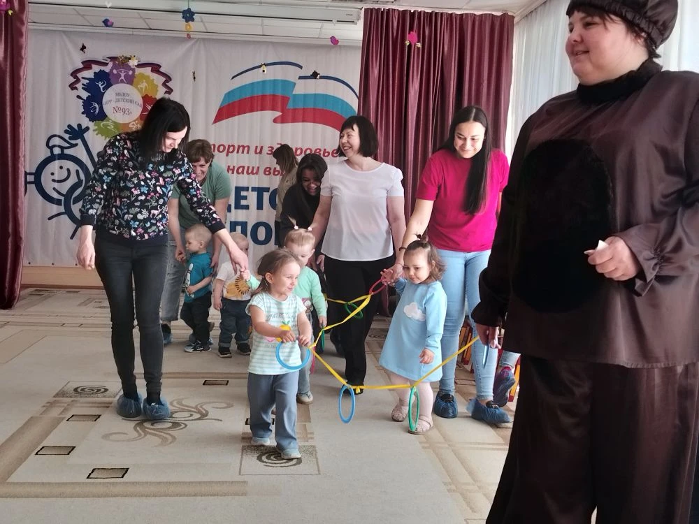 Сегодня в нашем детском саду прошла седьмая встреча Родительского клуба. Тема: «Прогулк...
