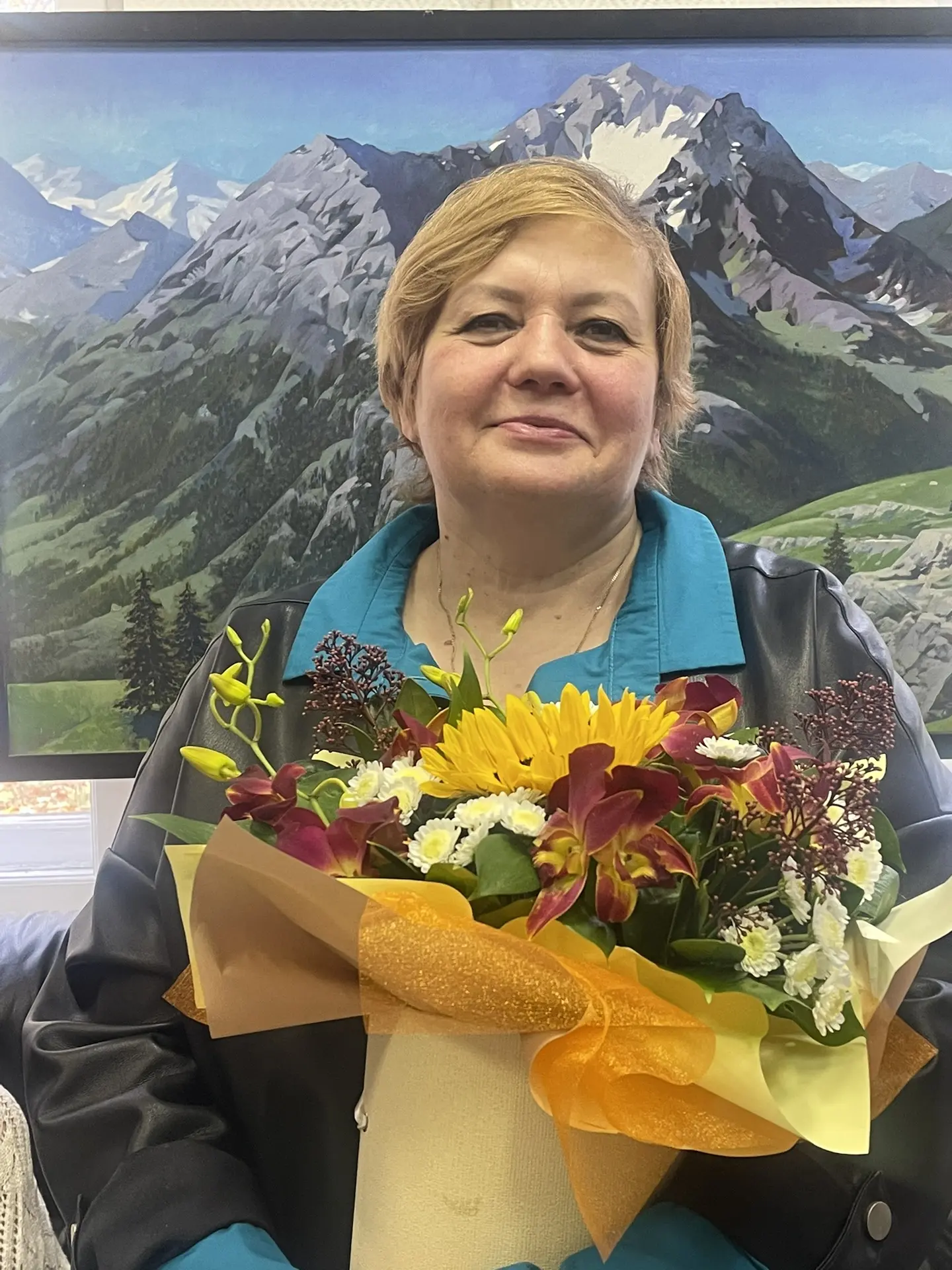 💐 4 октября поздравления с днём рождения принимает заместитель директора Дома космонав...
