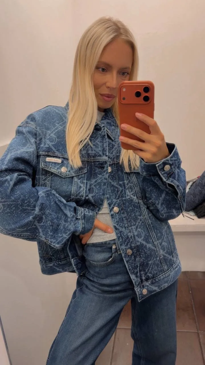 CALVIN KLEIN 🏷️ 9500₽
