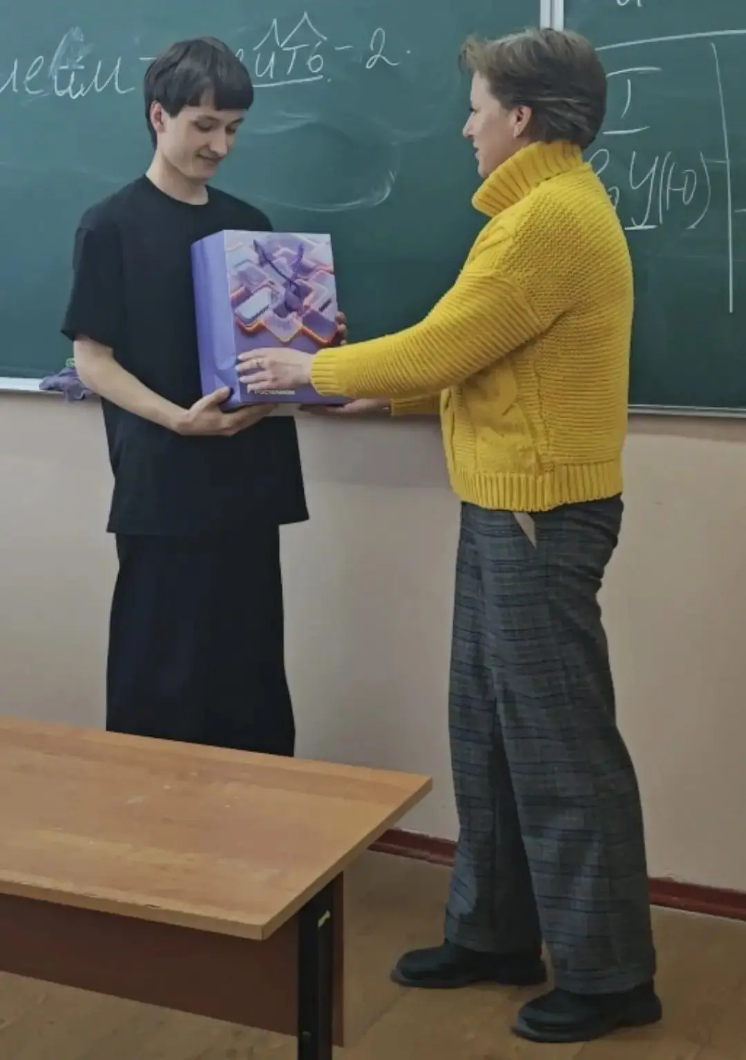 В рамках Проекта социального воздействия в сфере образования в Камчатском крае 12 мая н...