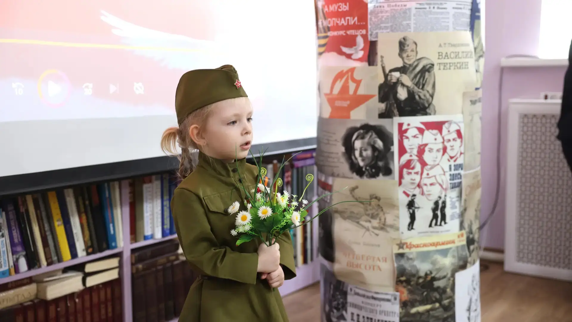 📚 Где в Красноселькупе можно научиться лепить из глины, освоить компьютер и найти друзей