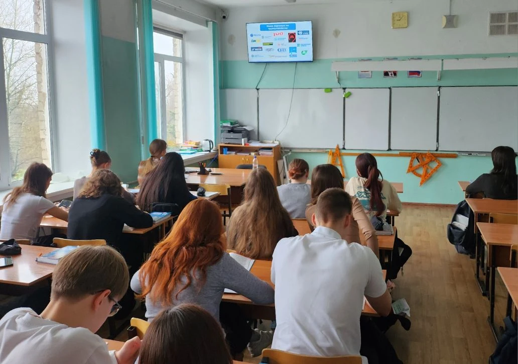 🎓 Электротехнический факультет продолжает профориентационную работу, направленную на знакомство буду