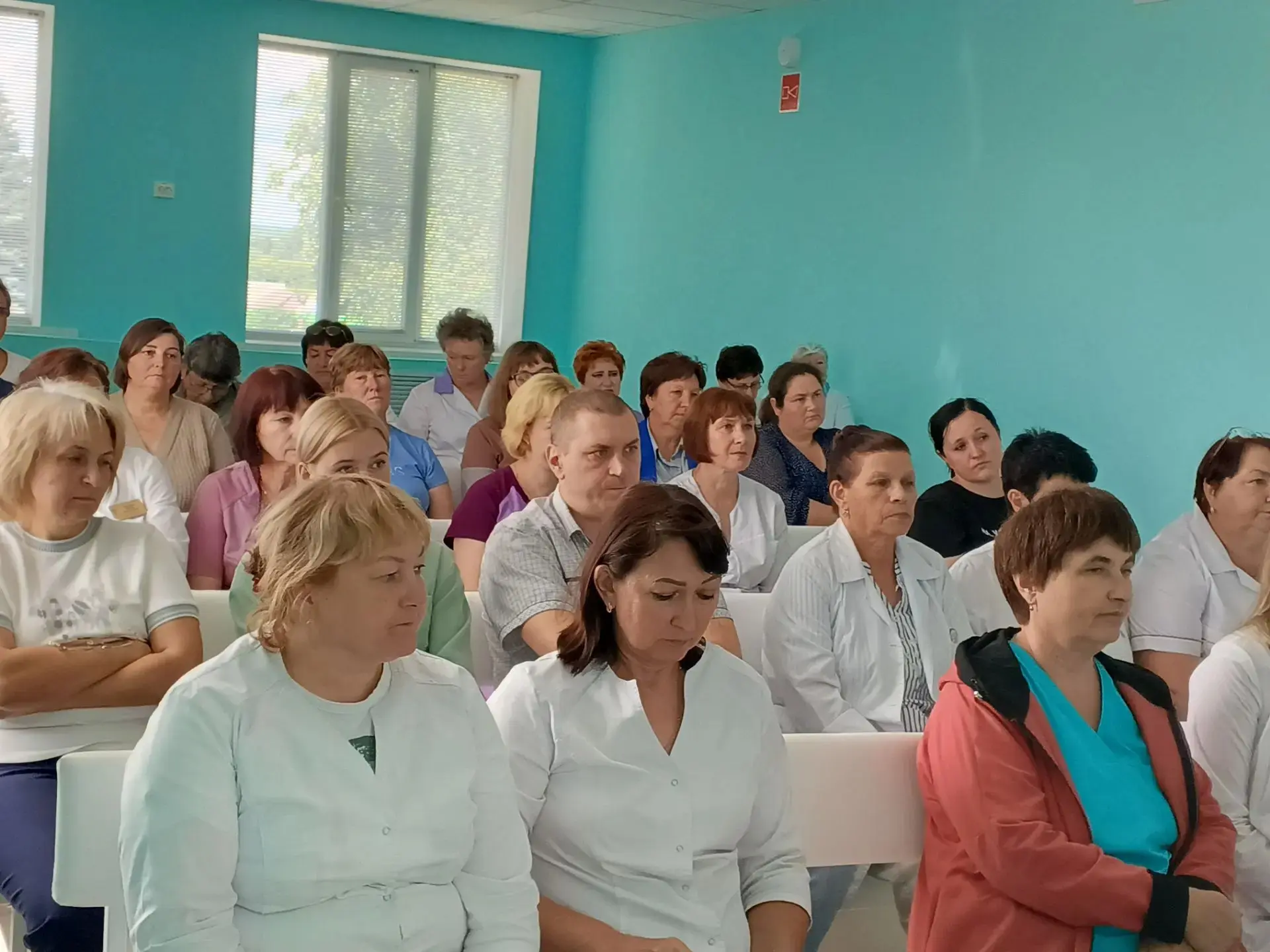 В целях обеспечения безопасности персонала и пациентов в случае угрозы атаки БПЛА и ракетной опаснос