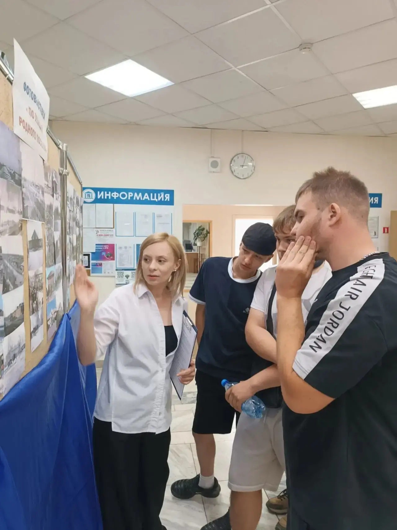 «По улицам родного поселка» 📸