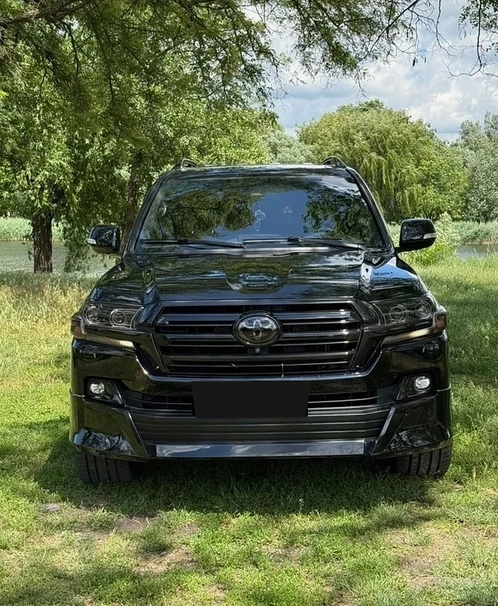 Продам Toyota Land Cruiser 2016