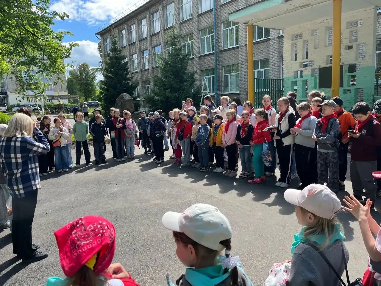 🎉 День 2 в лагере: спортивно и весело!
